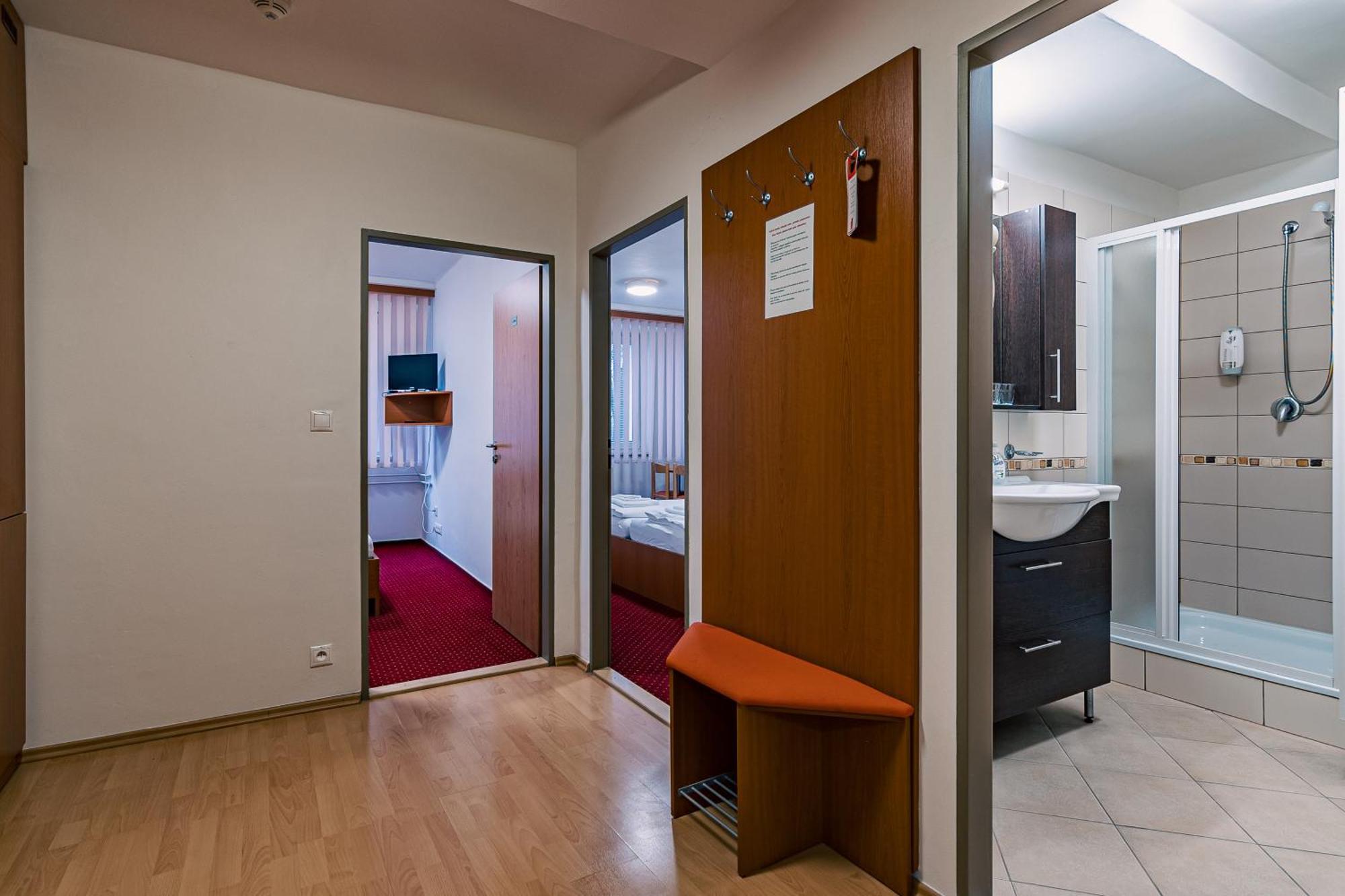 Hotel Garni Vsb Ostrava Dış mekan fotoğraf