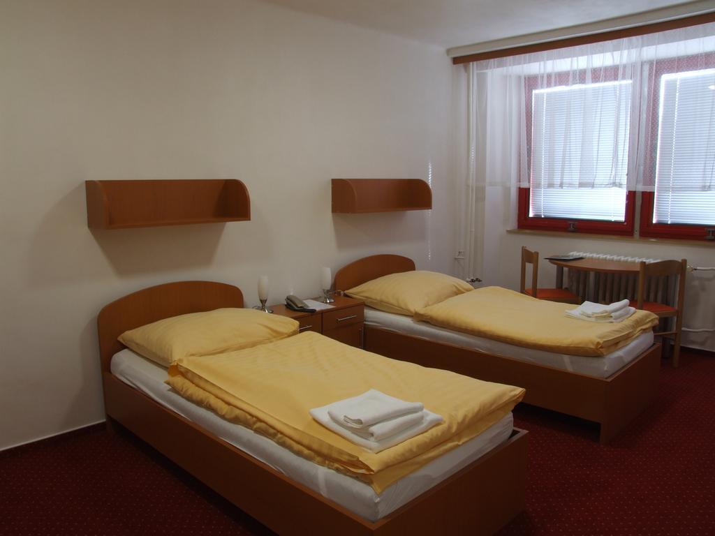 Hotel Garni Vsb Ostrava Oda fotoğraf